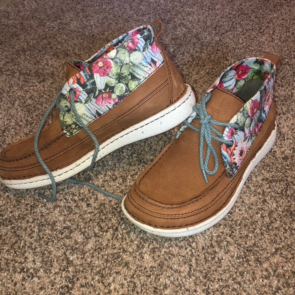 Justin Shoes
